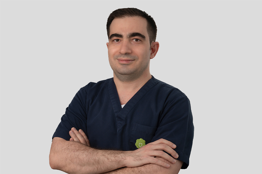 Dr. Elaf Koujak