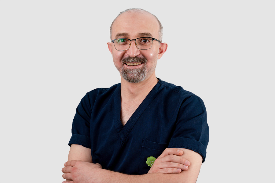 Dr. Mohamed Bakour